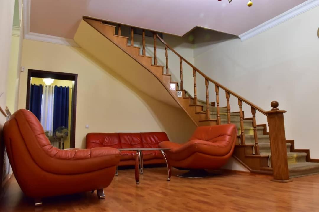 Gyumri Hotel Erivan Exterior foto